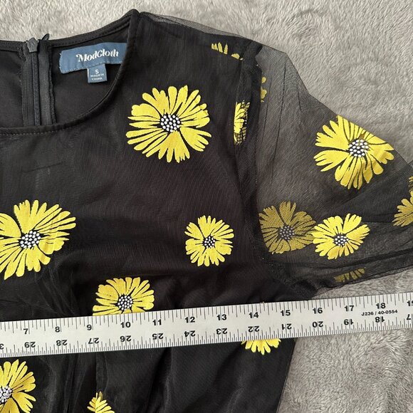Modcloth Maxi Dress Black Yellow Daisies SMALL Long Sleeve Gown - Picture 5 of 6